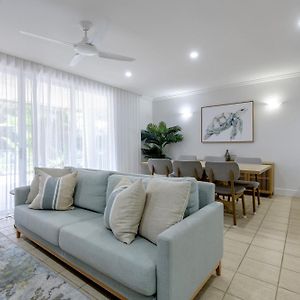 Two Bedroom Deluxe Apartment